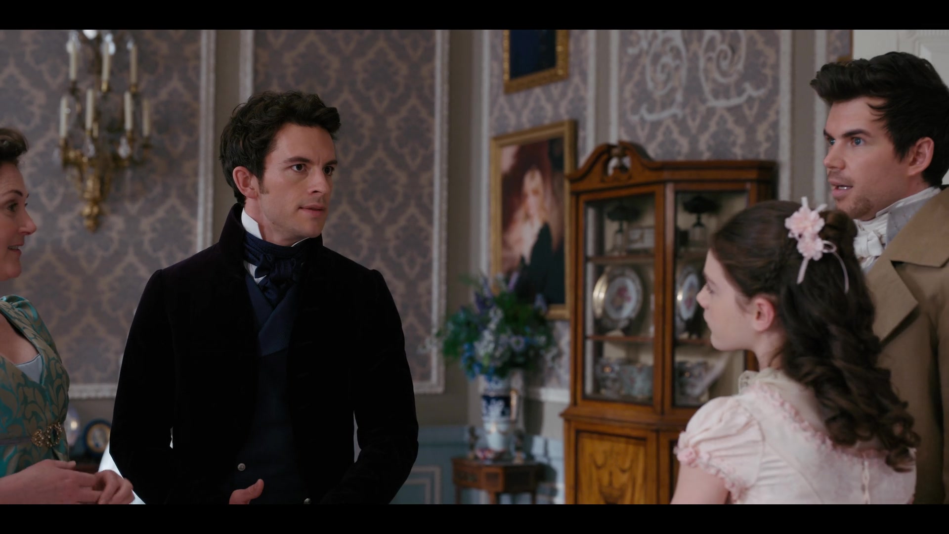 Bridgerton_S02E02_Off_to_the_Races_1080p__0843.jpg