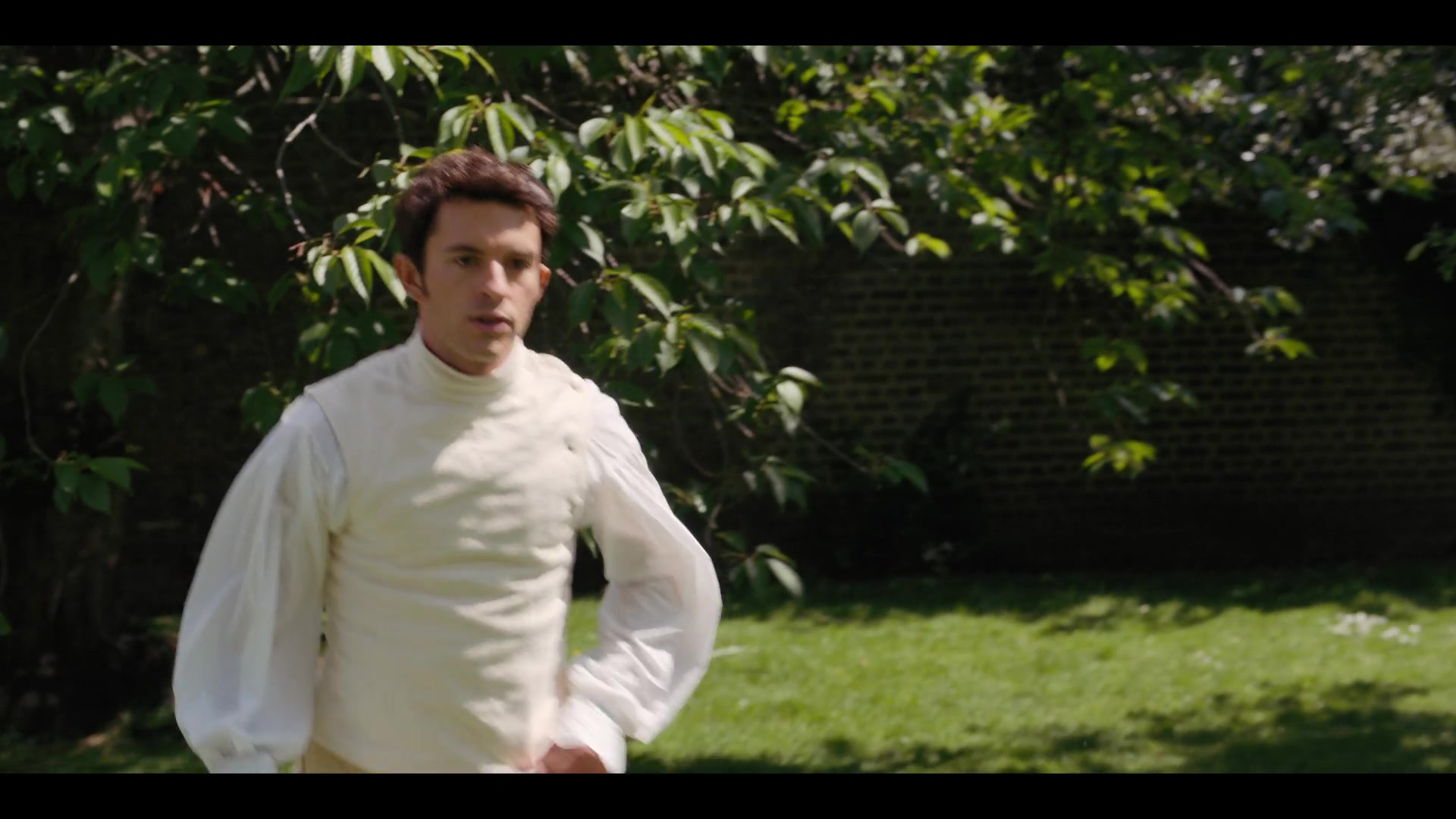 Bridgerton_S02E02_Off_to_the_Races_1080p__3874.jpg