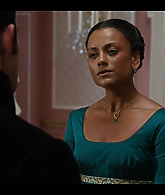 Bridgerton_S02E02_Off_to_the_Races_1080p__0521.jpg