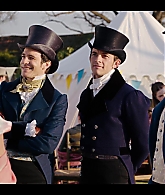 Bridgerton_S02E02_Off_to_the_Races_1080p__1295.jpg