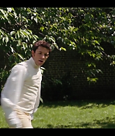 Bridgerton_S02E02_Off_to_the_Races_1080p__3872.jpg