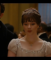 Bridgerton_S02E01_Capital_R_Rake_1080p__08111.jpg