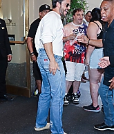 Filename=LeavingHotel_Midtown_JBO_28429.jpg
Filesize=3056KiB
Dimensions=2000x2999
Date added=Sep 15, 2025 LeavingHotel_Midtown_JBO_28429.jpg