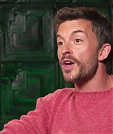 jonathanbaileyonline_wicked_jakestakes_000208.jpg