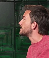 jonathanbaileyonline_wicked_jakestakes_000231.jpg